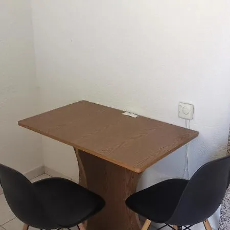 App-amelijas * Zambratija (Istria)
