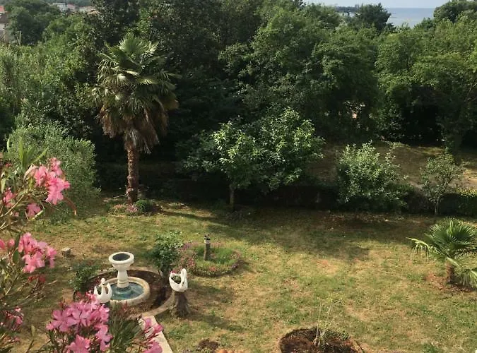 App-amelijas Apartmán *
